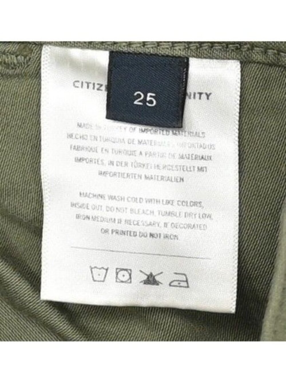 Citizens of Humanity Marcelle Low Slung Easy Cargo Pants in Surplus Green - Picture 3 of 6